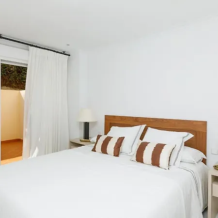Molo Residences Boutique At Senorio Апарт-отель